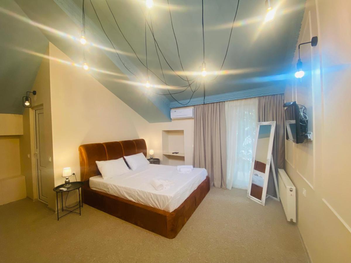 Mose Art Hotel تبليسي المظهر الخارجي الصورة