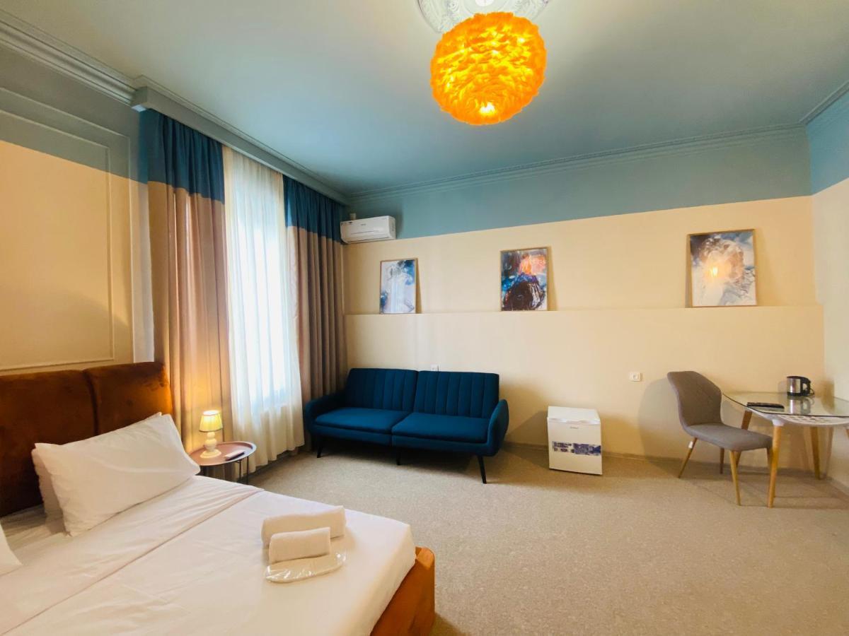 Mose Art Hotel تبليسي المظهر الخارجي الصورة