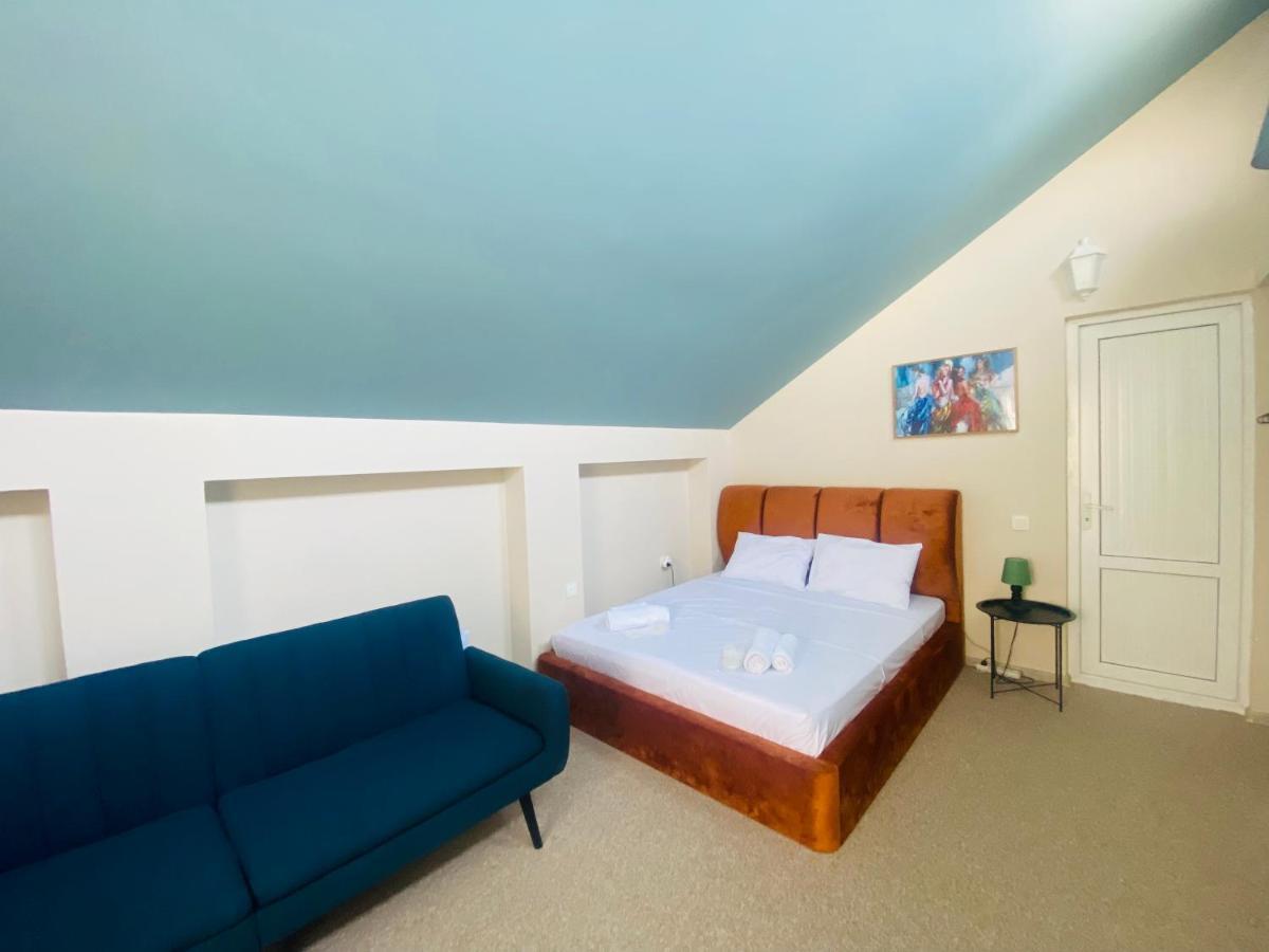Mose Art Hotel تبليسي المظهر الخارجي الصورة